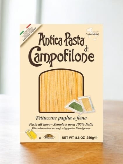 Fettuccine paglia e fieno